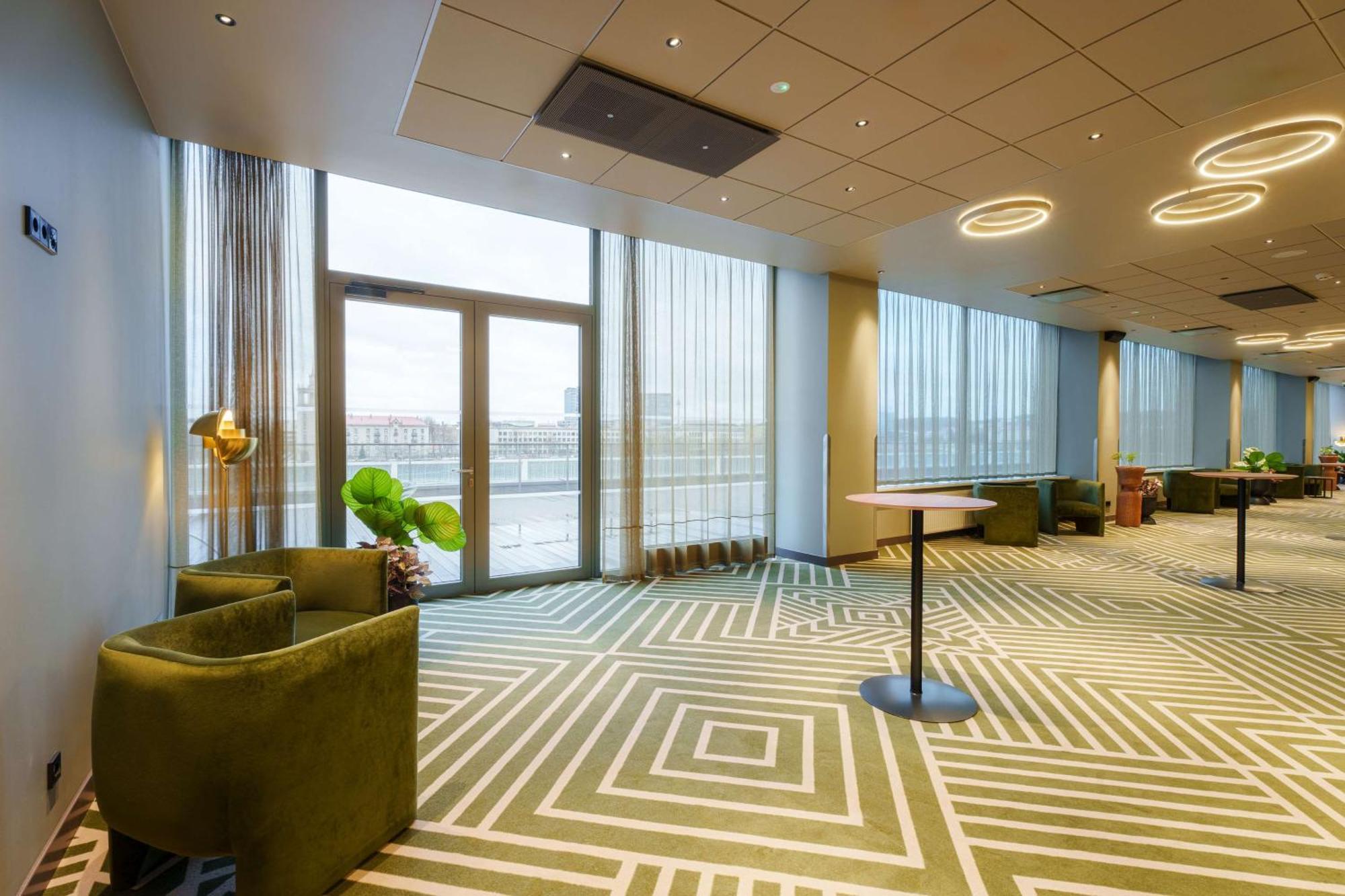 Hotell Radisson Blu Lietuva 4*